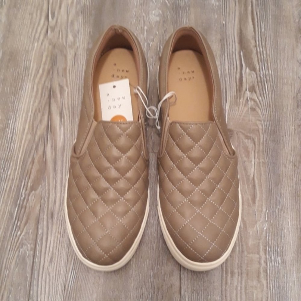 A New day Reeses Quilted Sneakers